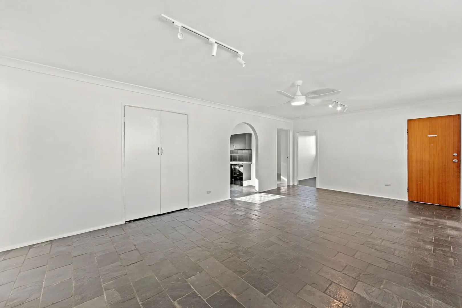 Additional image 4 of 61 Warrener St, Nerang QLD 4211