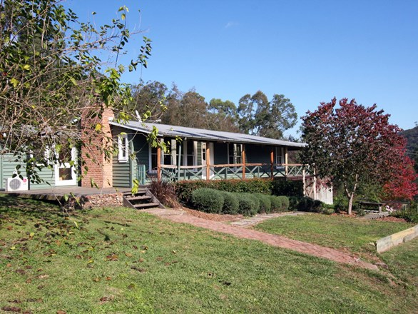 1845 Wollombi Road, Sweetmans Creek NSW 2325