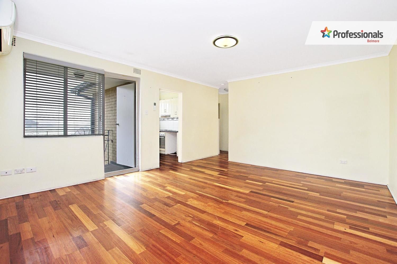 8/5 Defoe Street, Wiley Park NSW 2195, Image 1