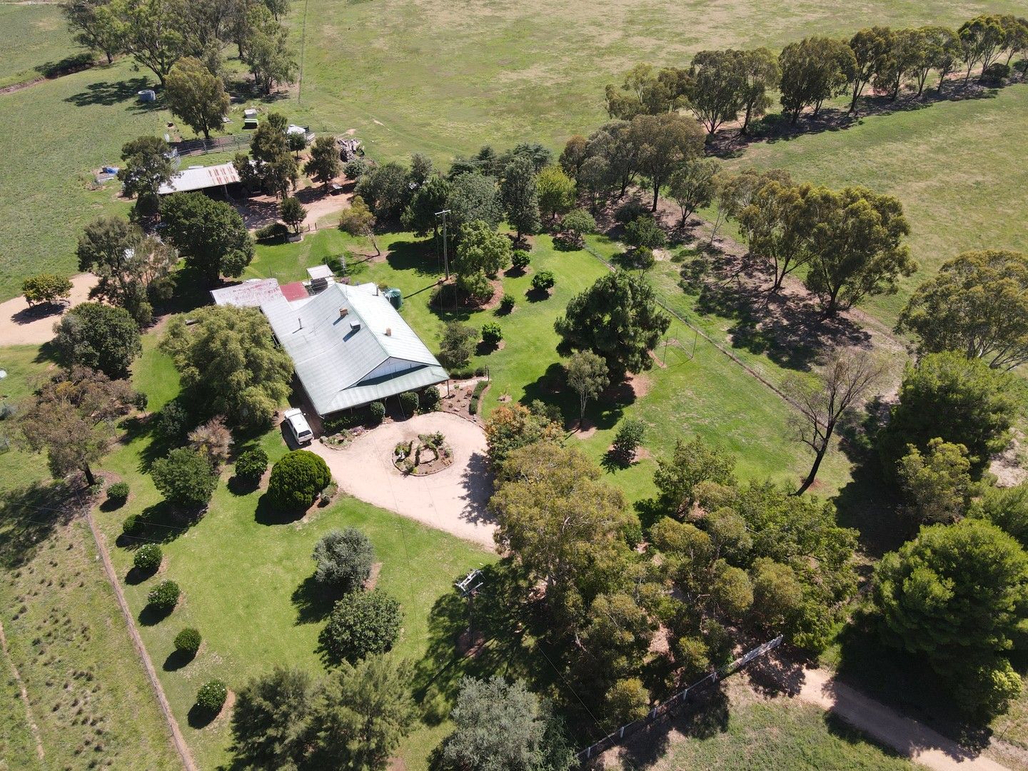 "Avalon", 270 Yells Road, Eugowra NSW 2806, Image 0