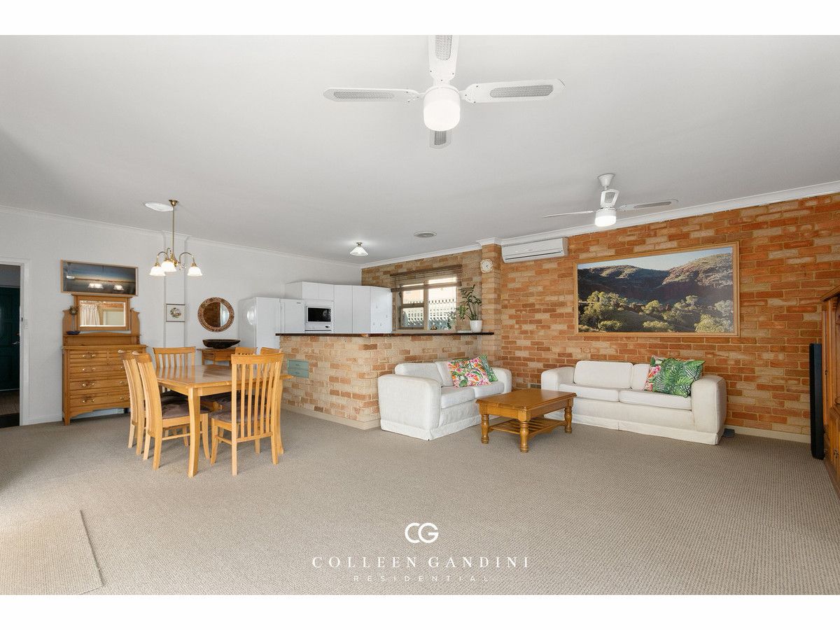 1 Chesson Street, Alfred Cove WA 6154, Image 1