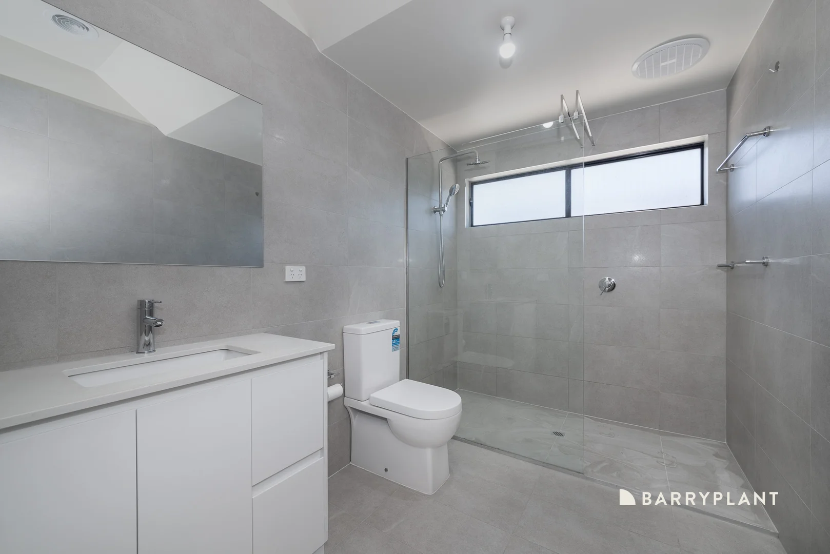 Additional image 3 of 1/82 View Street, Glenroy VIC 3046