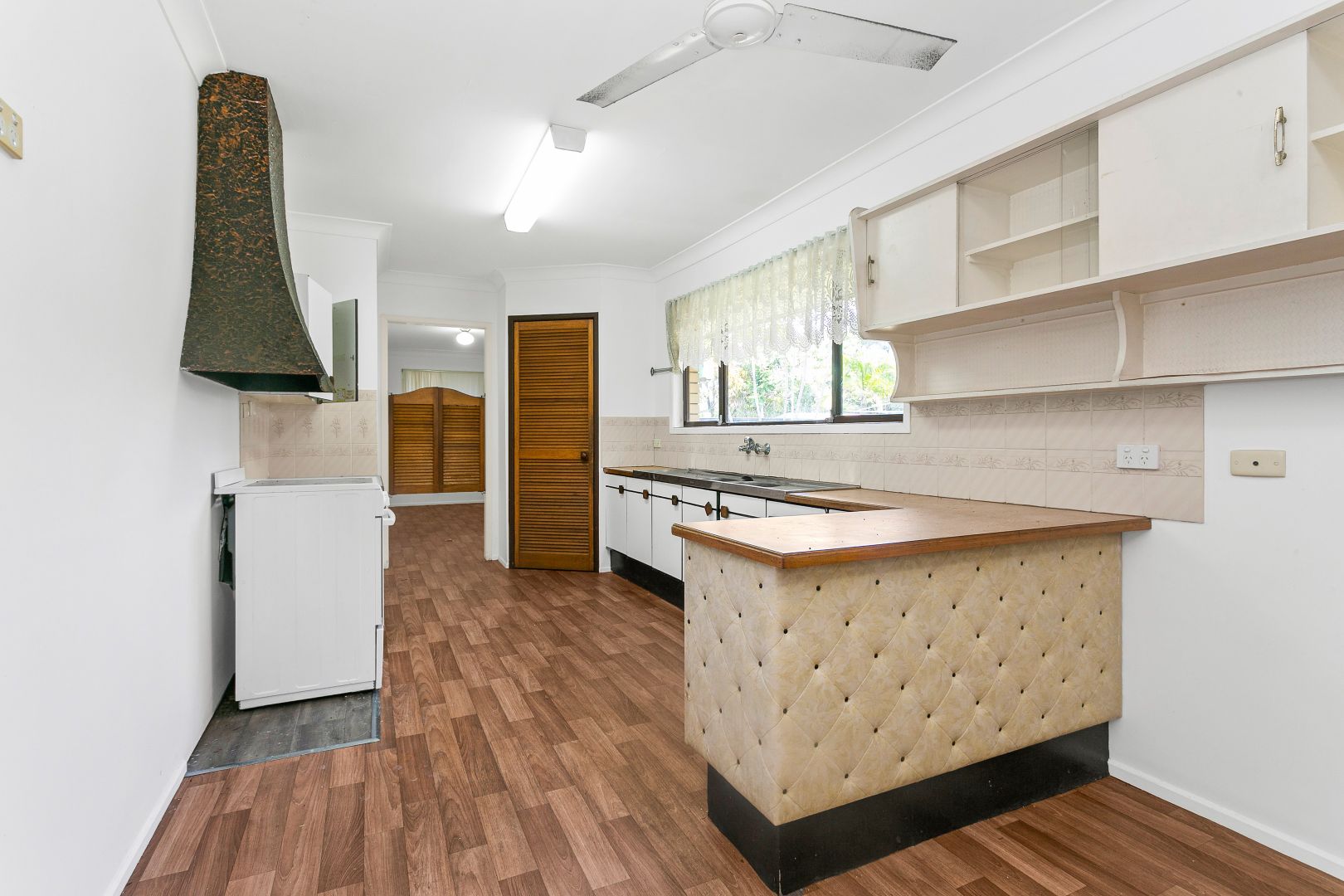 19 Springwood Road, Underwood QLD 4119 House For Rent Domain