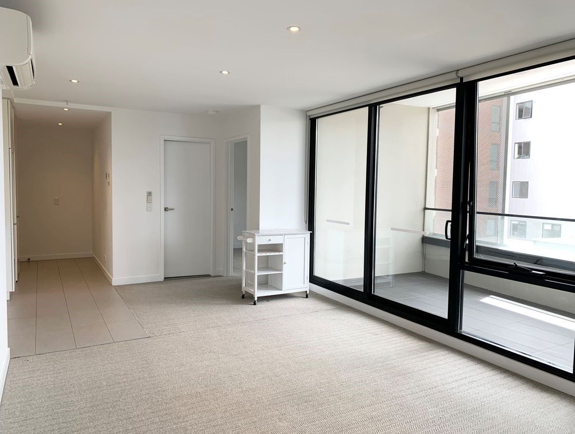 2 bedrooms Apartment / Unit / Flat in 206/525 Mount Alexander Road MOONEE PONDS VIC, 3039