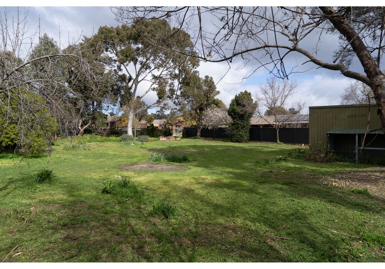 15 Ridgeway Crescent, Kennington VIC 3550, Image 2