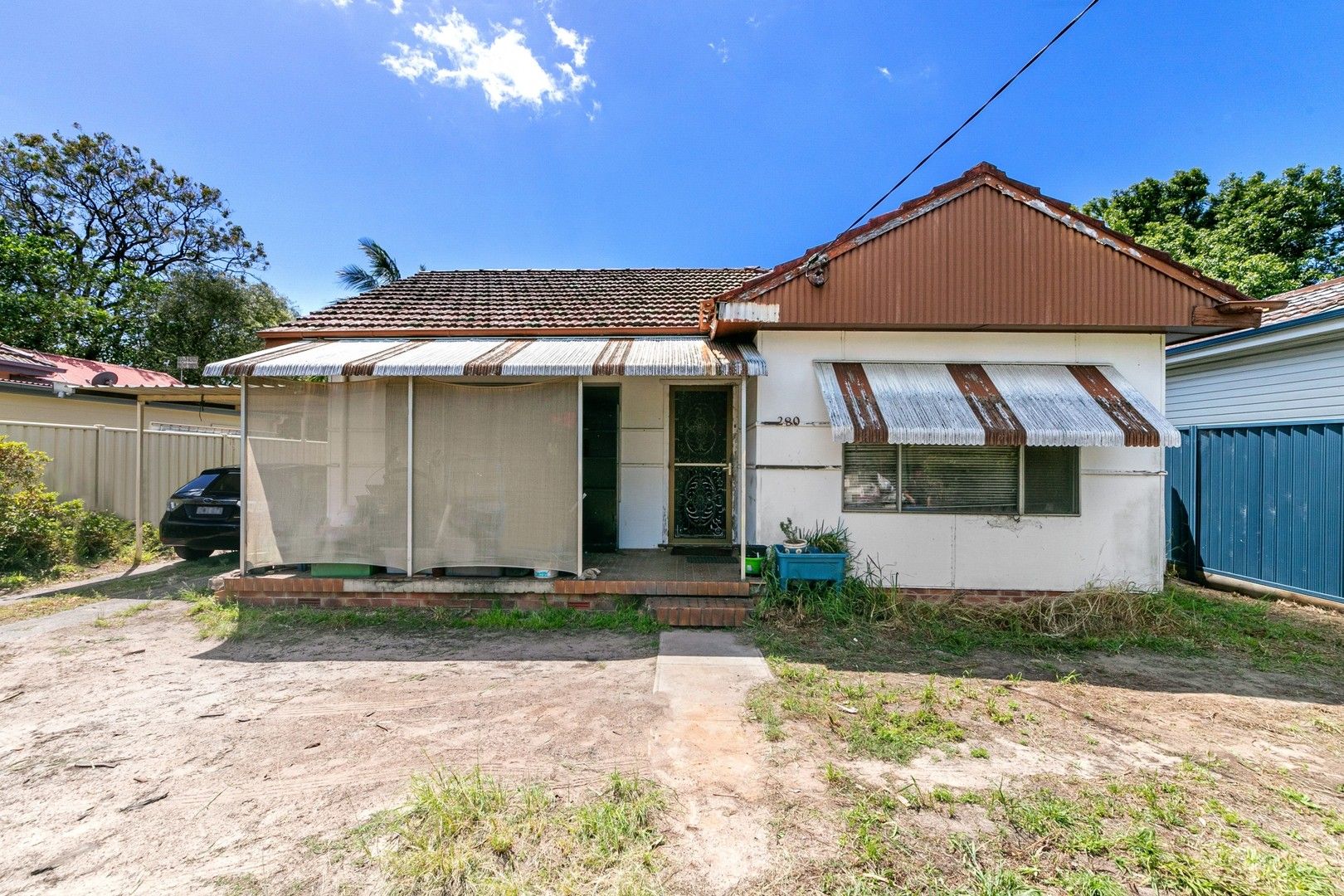 3 bedrooms House in 280 Ocean Beach Road UMINA BEACH NSW, 2257