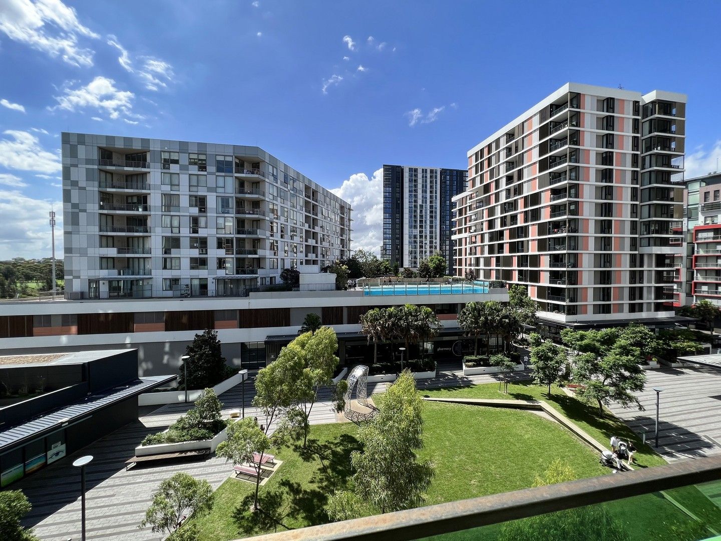 2 bedrooms Apartment / Unit / Flat in 405/1 Magdalane Terrace WOLLI CREEK NSW, 2205