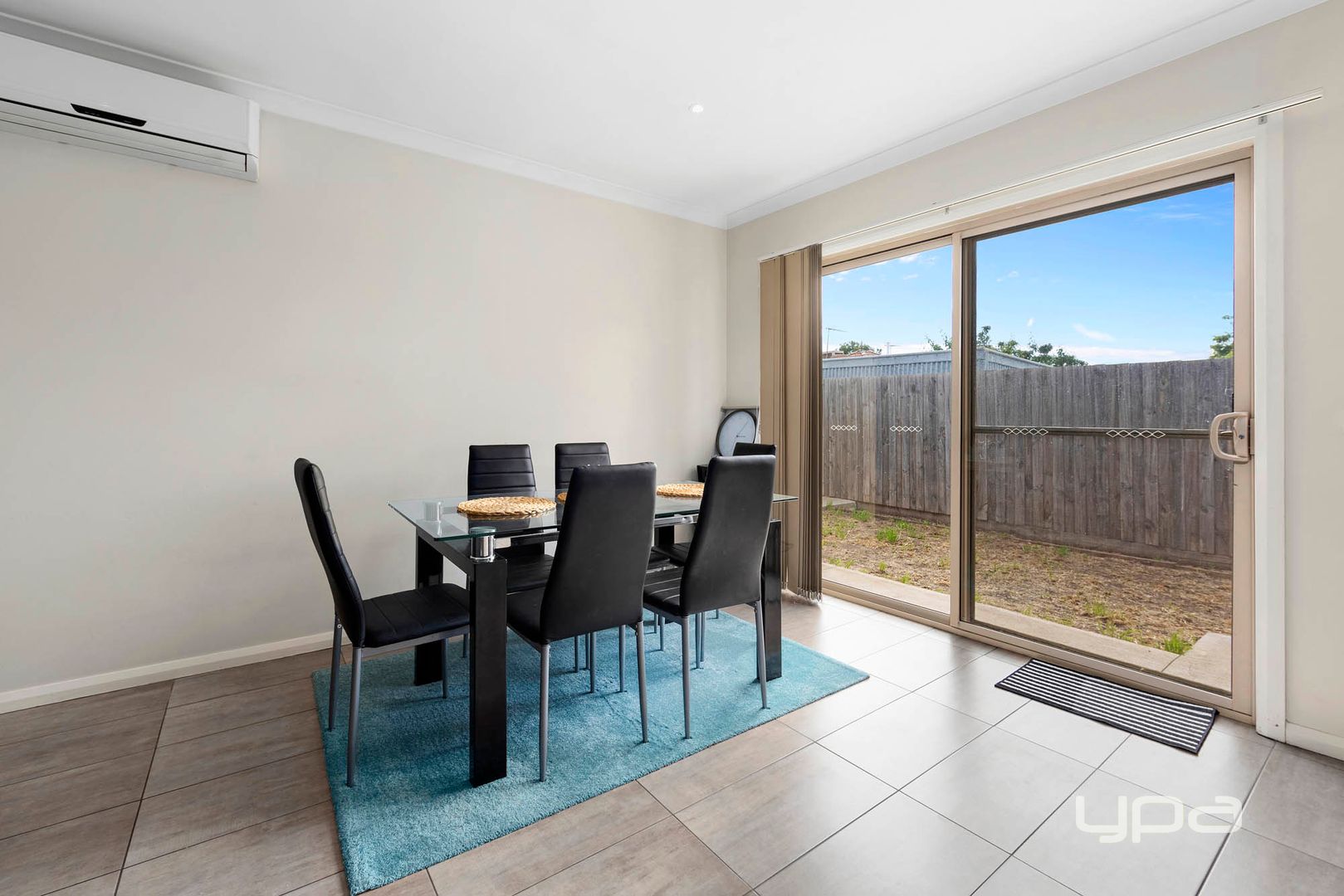 2/25 Conrad Street, St Albans VIC 3021, Image 2