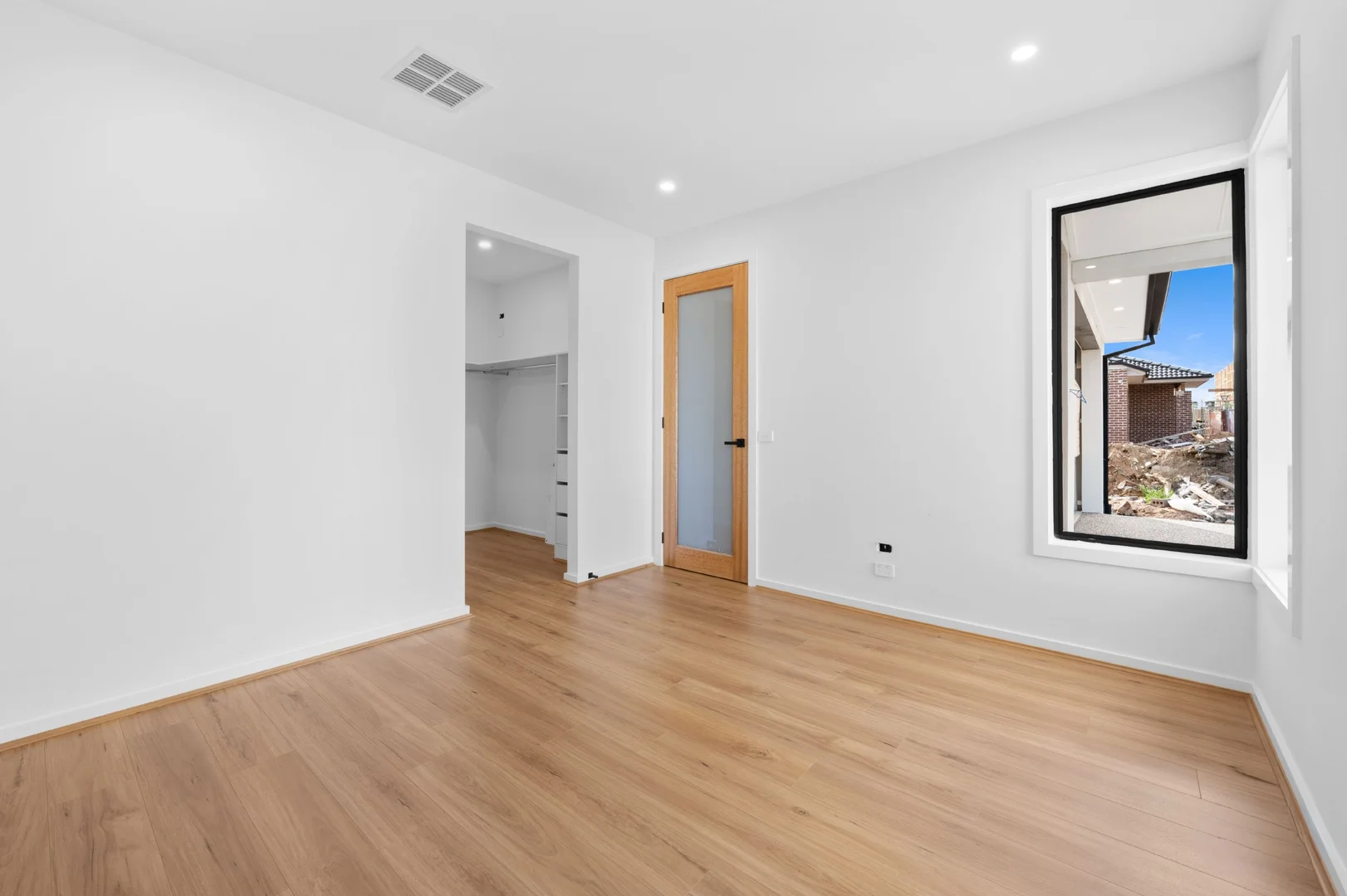 Additional image 6 of 29 Paskas Drive, Fraser Rise VIC 3336