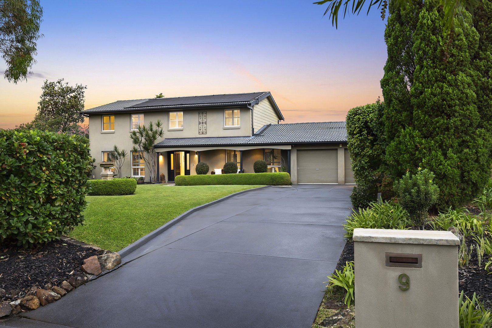 4 bedrooms House in 9 Priory Close ST IVES NSW, 2075