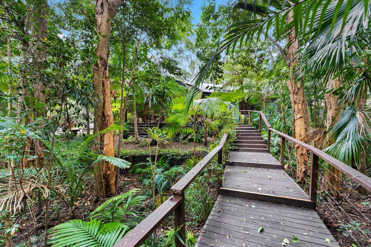 5 bedrooms House in 108 Stringybark Road BUDERIM QLD, 4556