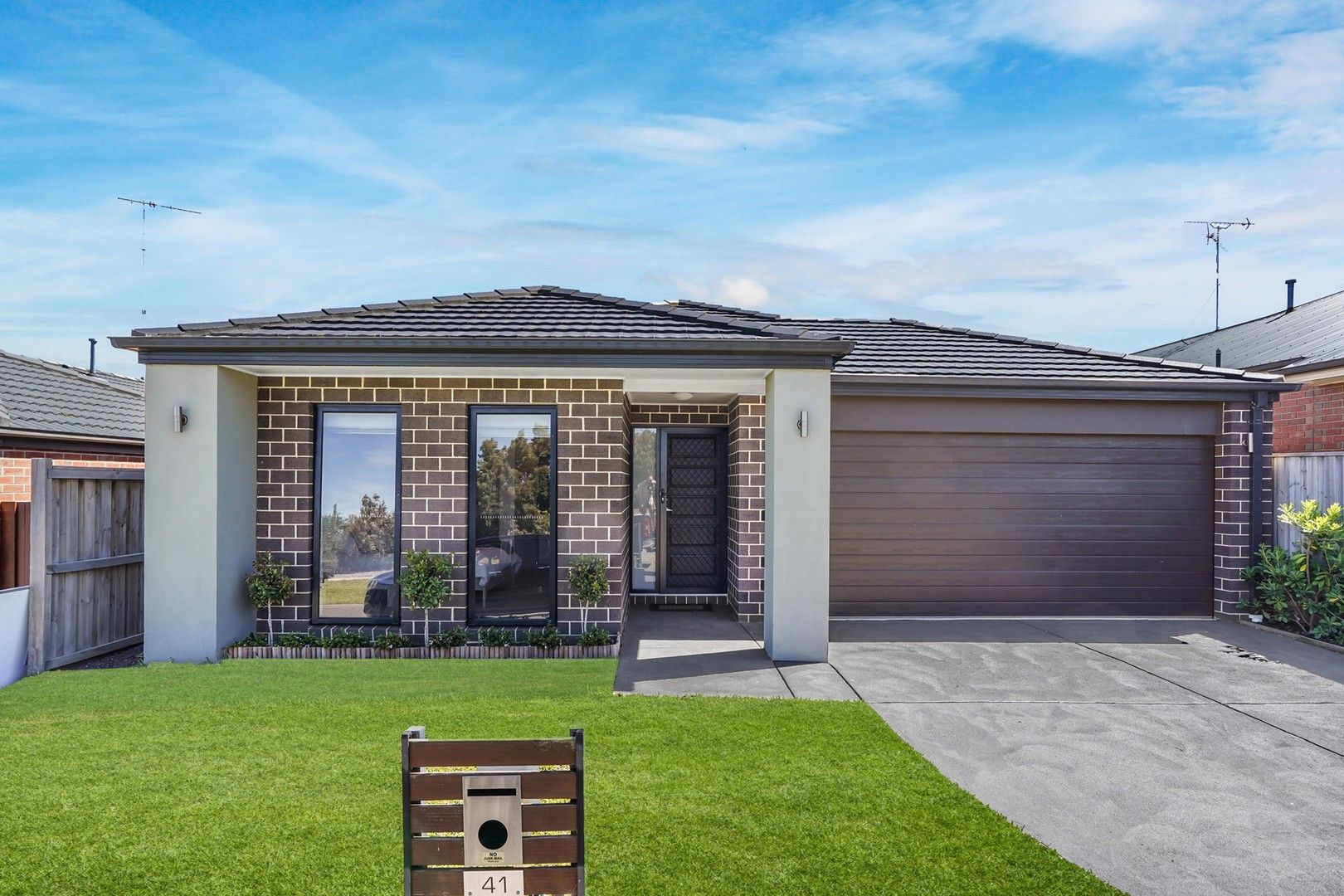 4 bedrooms House in 41 Treefern Street LEOPOLD VIC, 3224