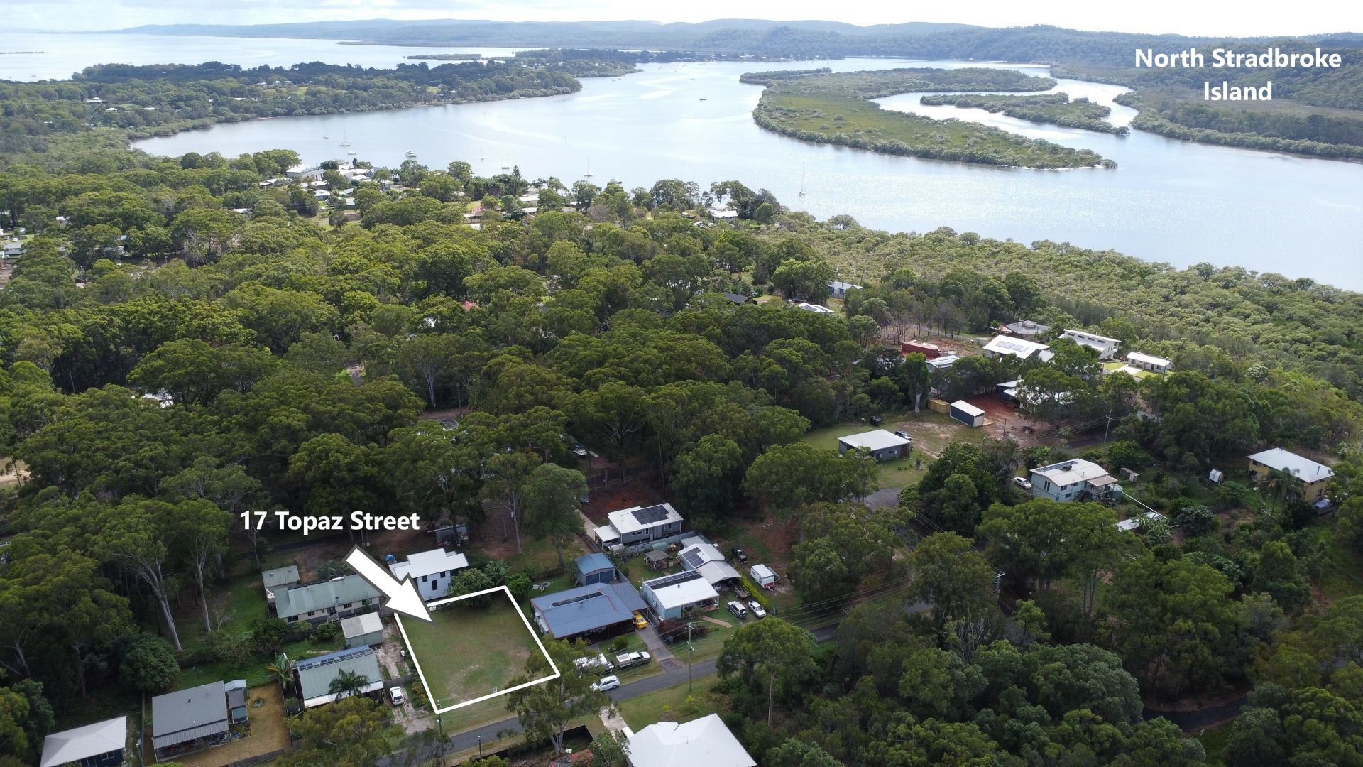 17 Topaz St, Russell Island QLD 4184, Image 2