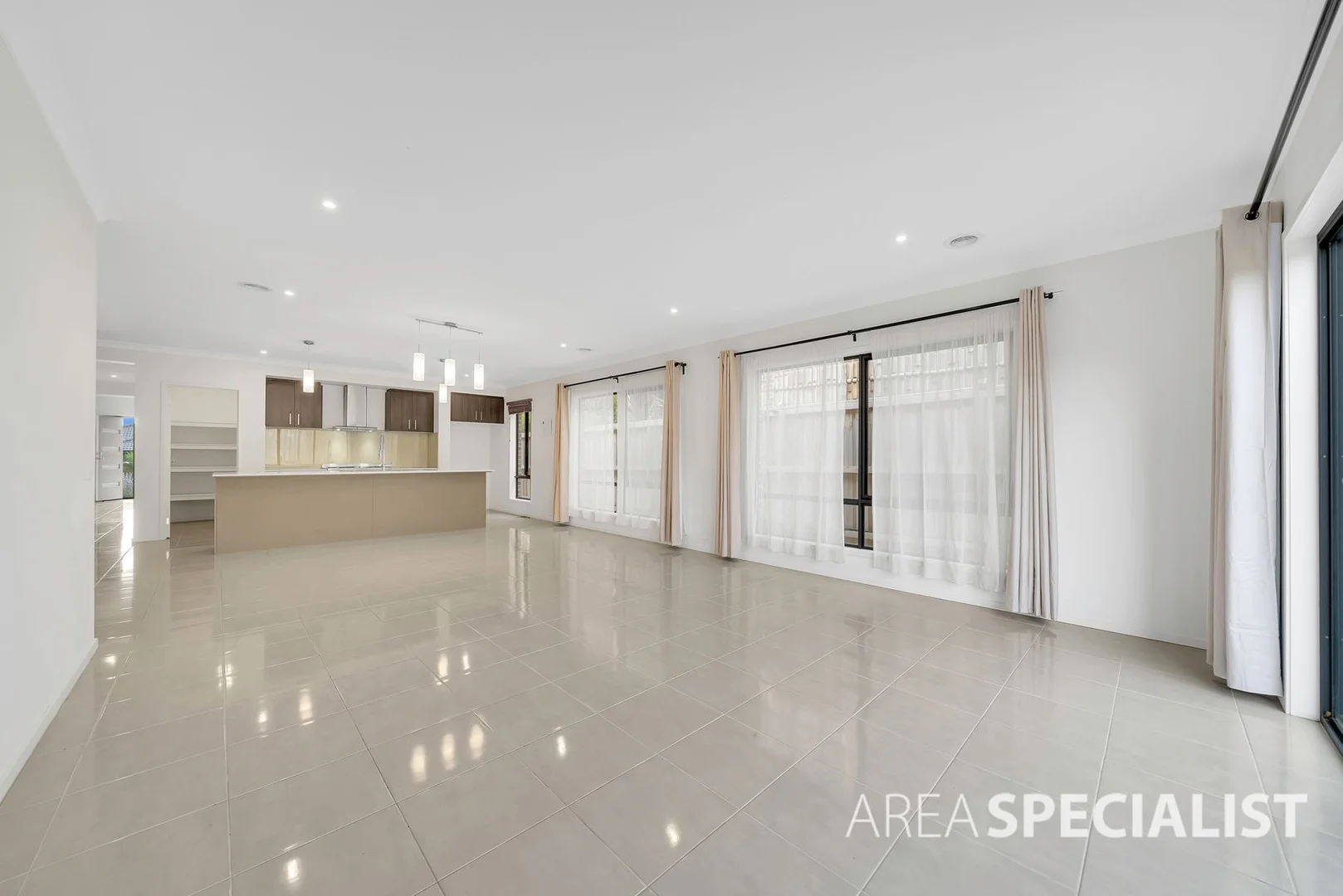 Additional image 3 of 38 Deoro Parade, Clyde North VIC 3978