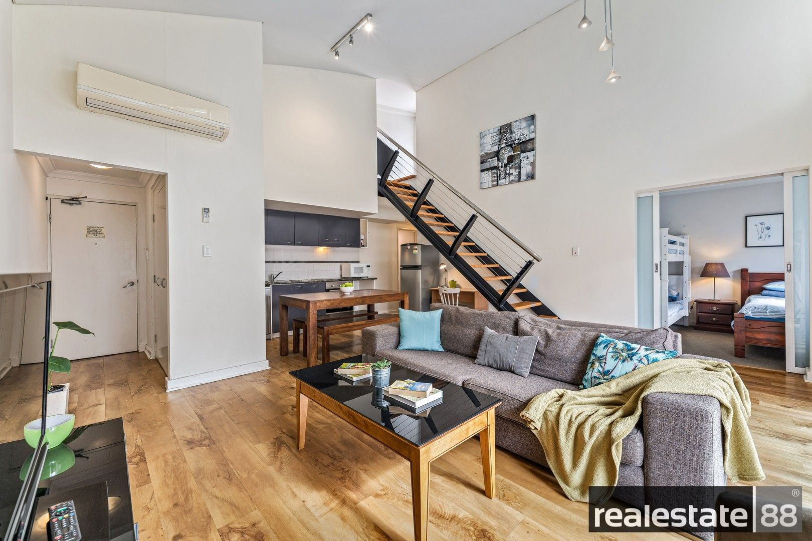 2 bedrooms Apartment / Unit / Flat in 612/112 Mounts Bay Road PERTH WA, 6000