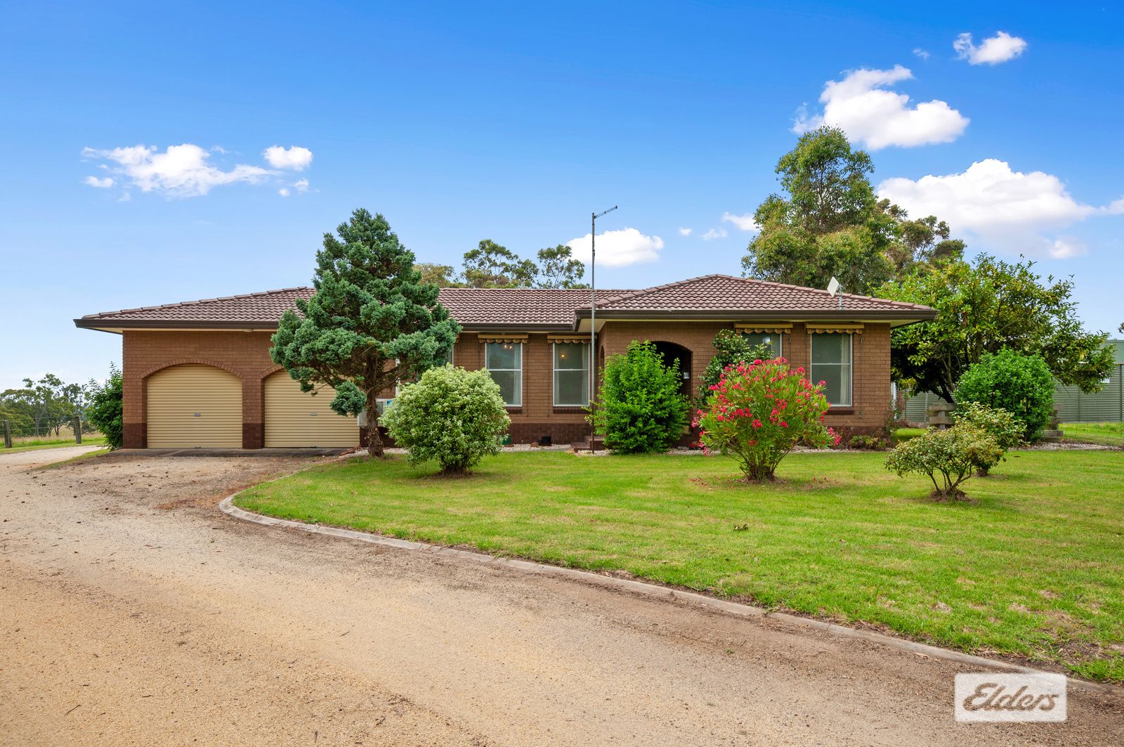 445 Seaspray Road, Longford VIC 3851, Image 2