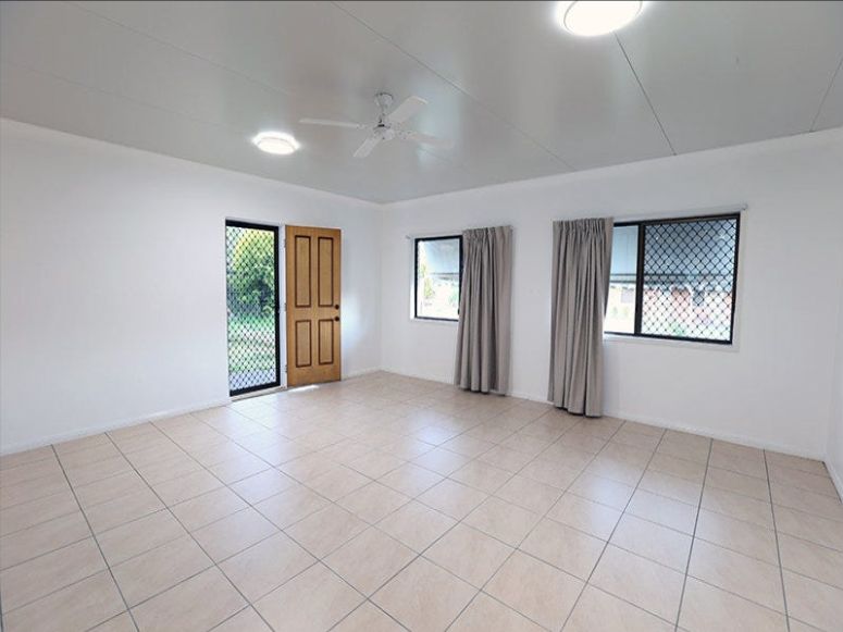 11 Redpath Street, Wishart QLD 4122 House For Rent Domain