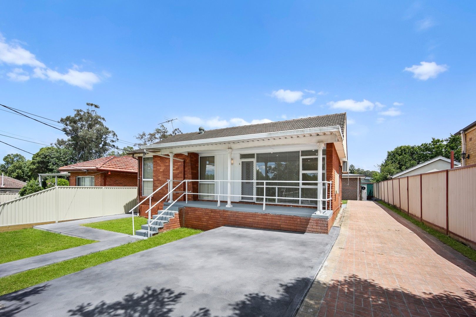 3 bedrooms House in 32 Endeavour Street SEVEN HILLS NSW, 2147
