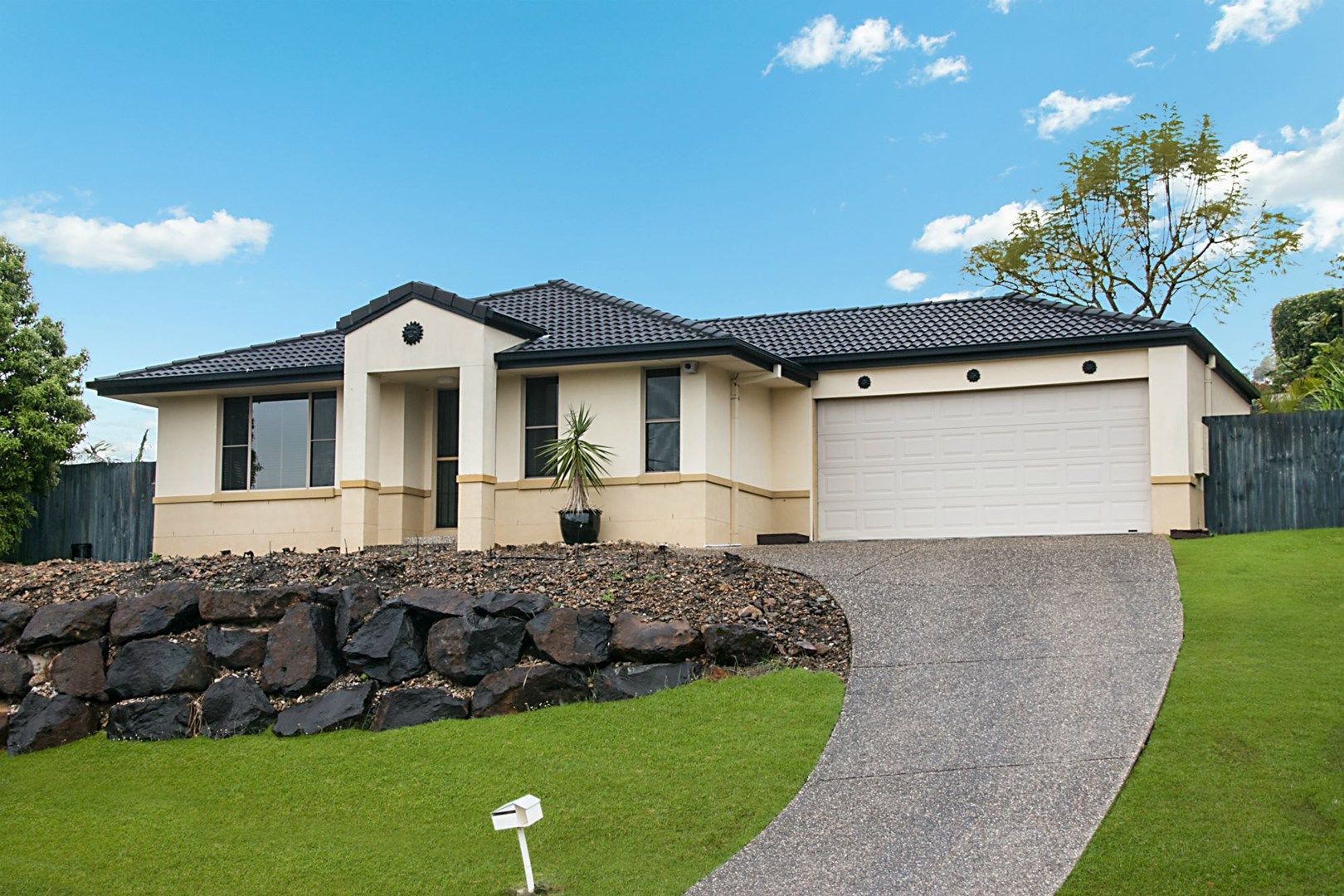 10 Sirec Way, Burleigh Heads QLD 4220, Image 0