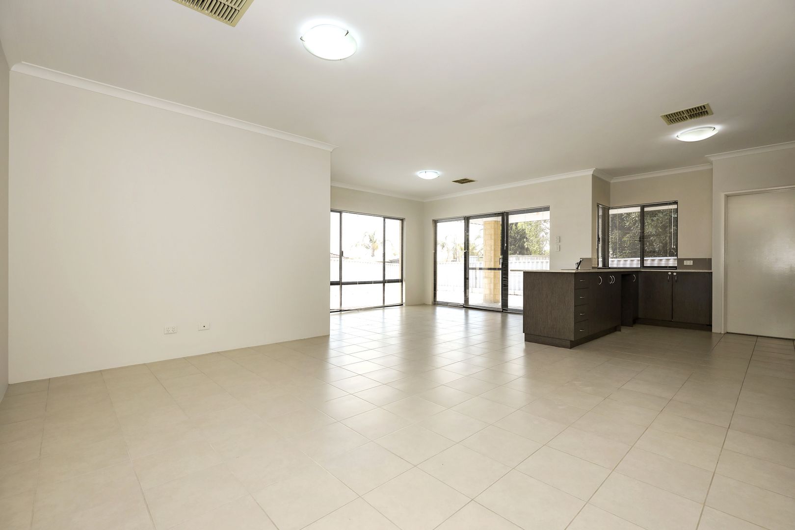 36A MCFARLANE CIRCLE, Mirrabooka WA 6061, Image 2