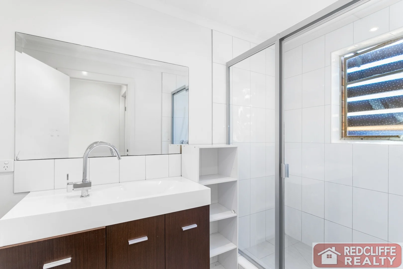 Additional image 8 of 5b Thurecht Parade, Scarborough QLD 4020