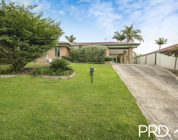 16 Melbourne Road, Arundel QLD 4214