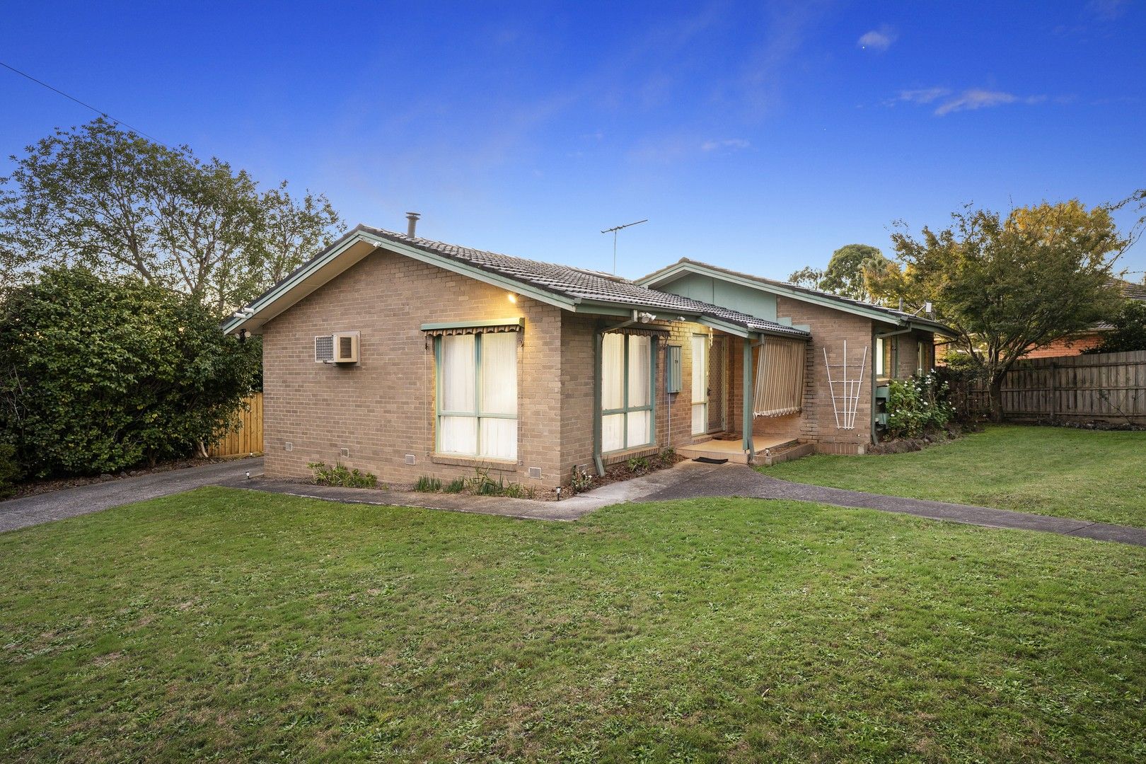 24 Currawa Drive, Boronia VIC 3155, Image 1