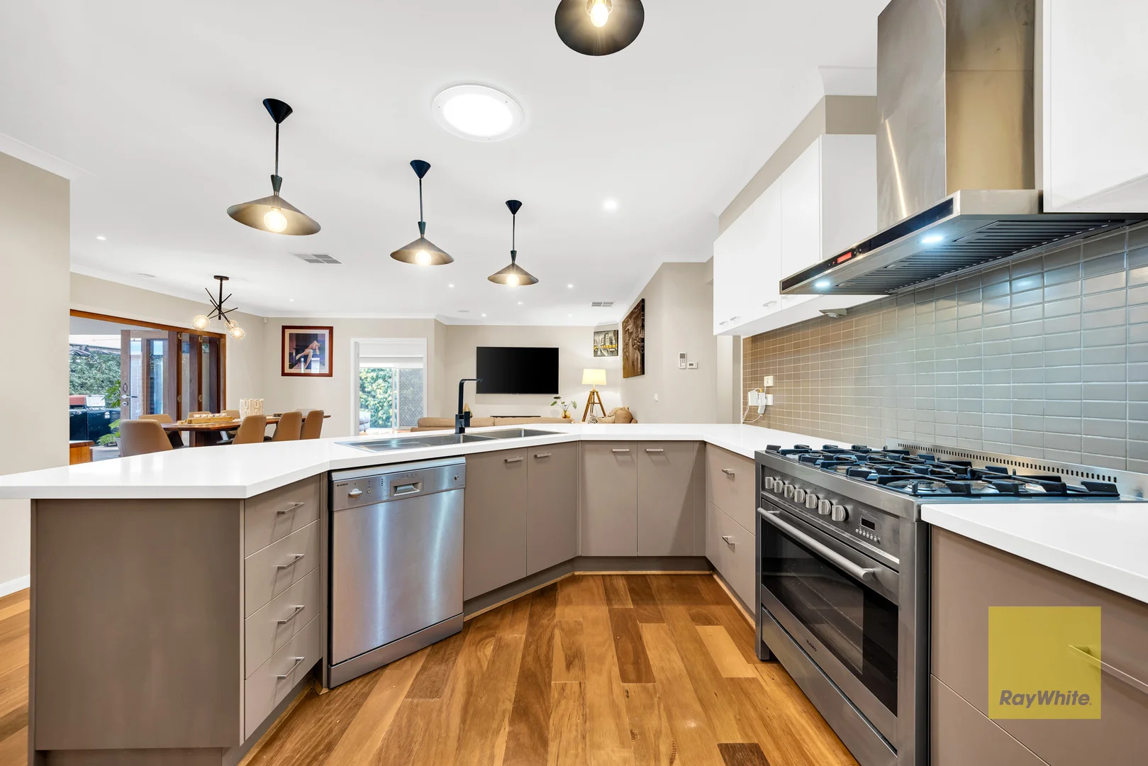 Additional image 7 of 3 Rosyth Court, Deer Park VIC 3023