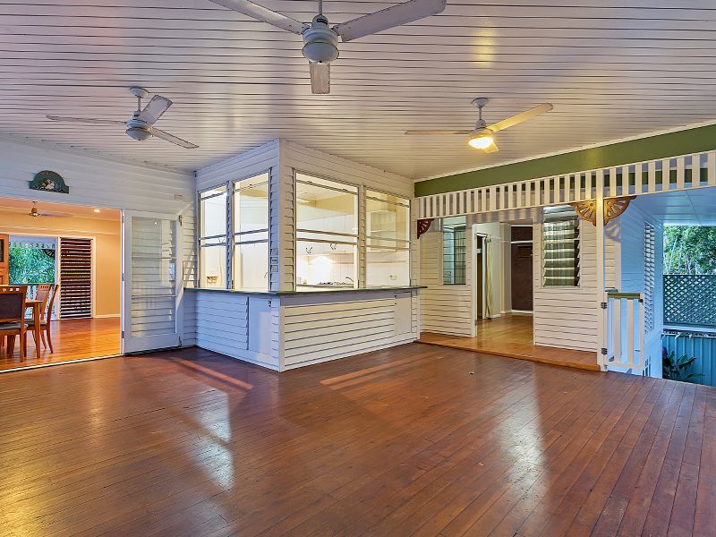 232 Woodward Street, Whitfield QLD 4870, Image 1