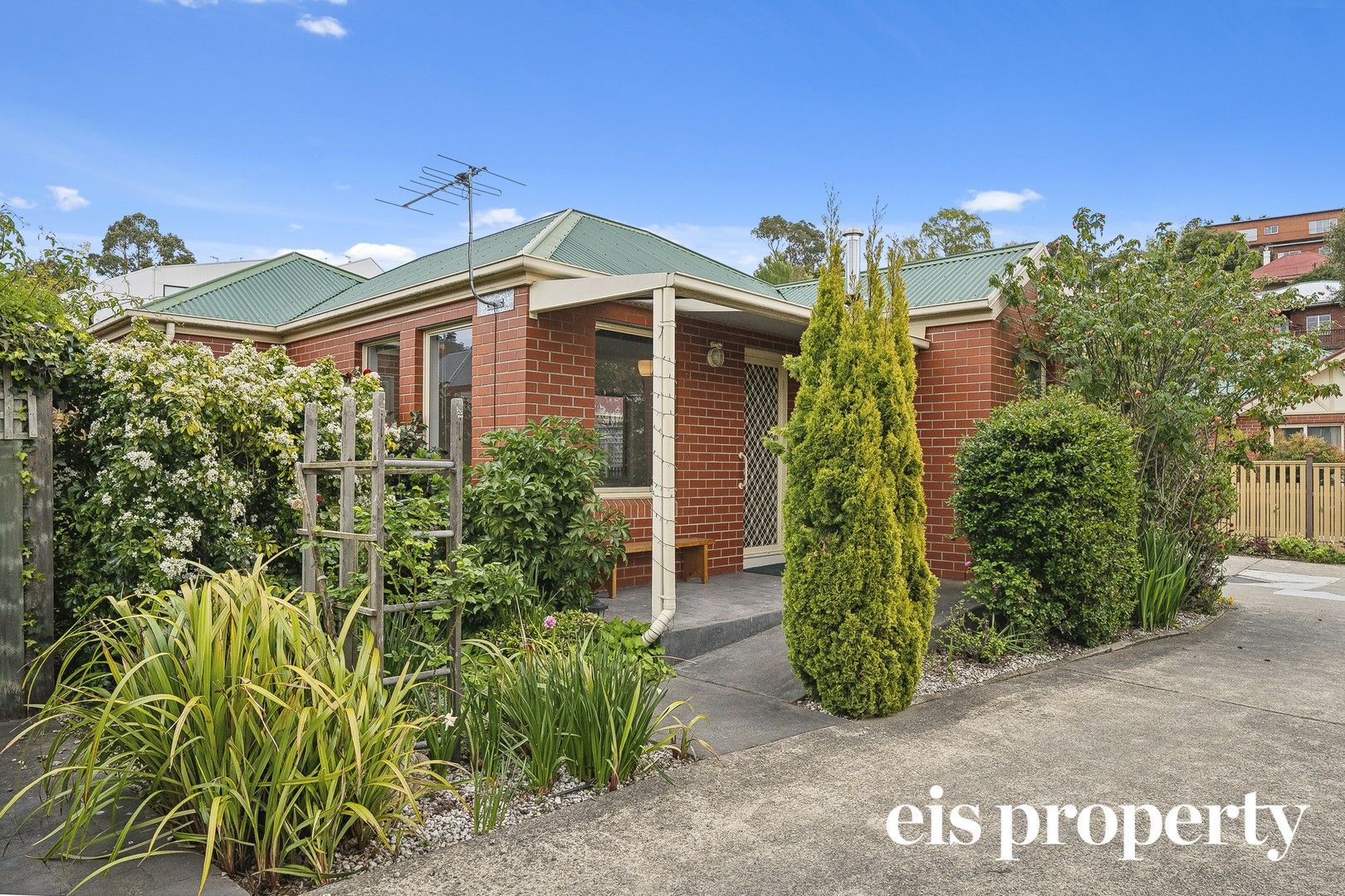 2 bedrooms House in 1/55A Newdegate Street WEST HOBART TAS, 7000