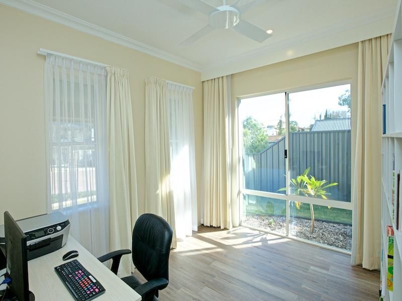 6 Sun Court, Hillarys WA 6025, Image 2