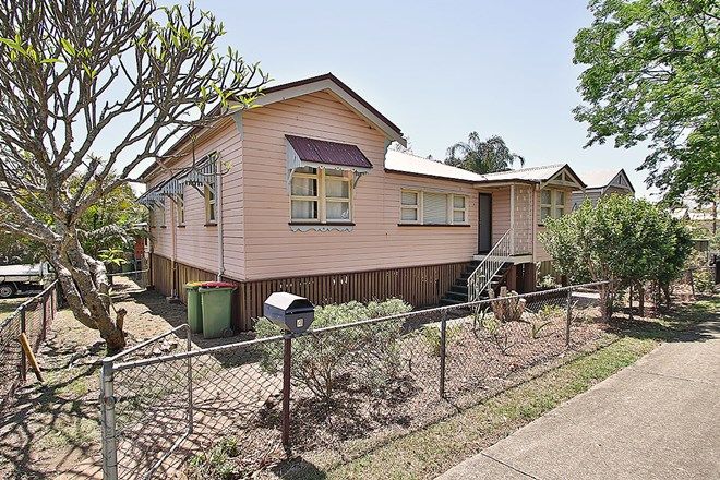 Picture of 4 York Street, EAST IPSWICH QLD 4305