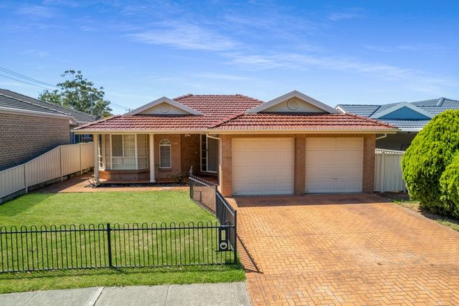 Picture of 35 Churchill Circuit, HAMILTON SOUTH NSW 2303