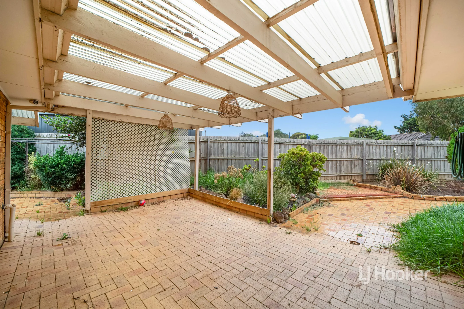 Additional image 12 of 3 Malven Close, Werribee VIC 3030