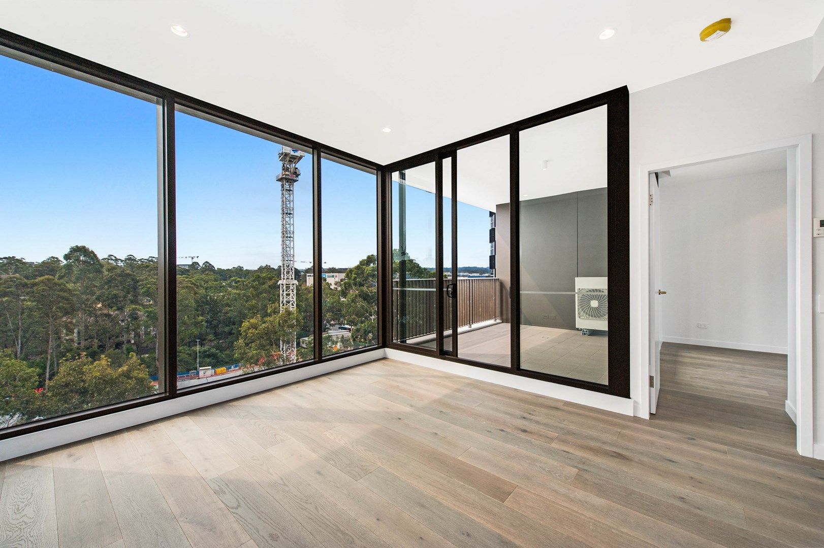 1 bedrooms Apartment / Unit / Flat in B705/80 Waterloo Road MACQUARIE PARK NSW, 2113