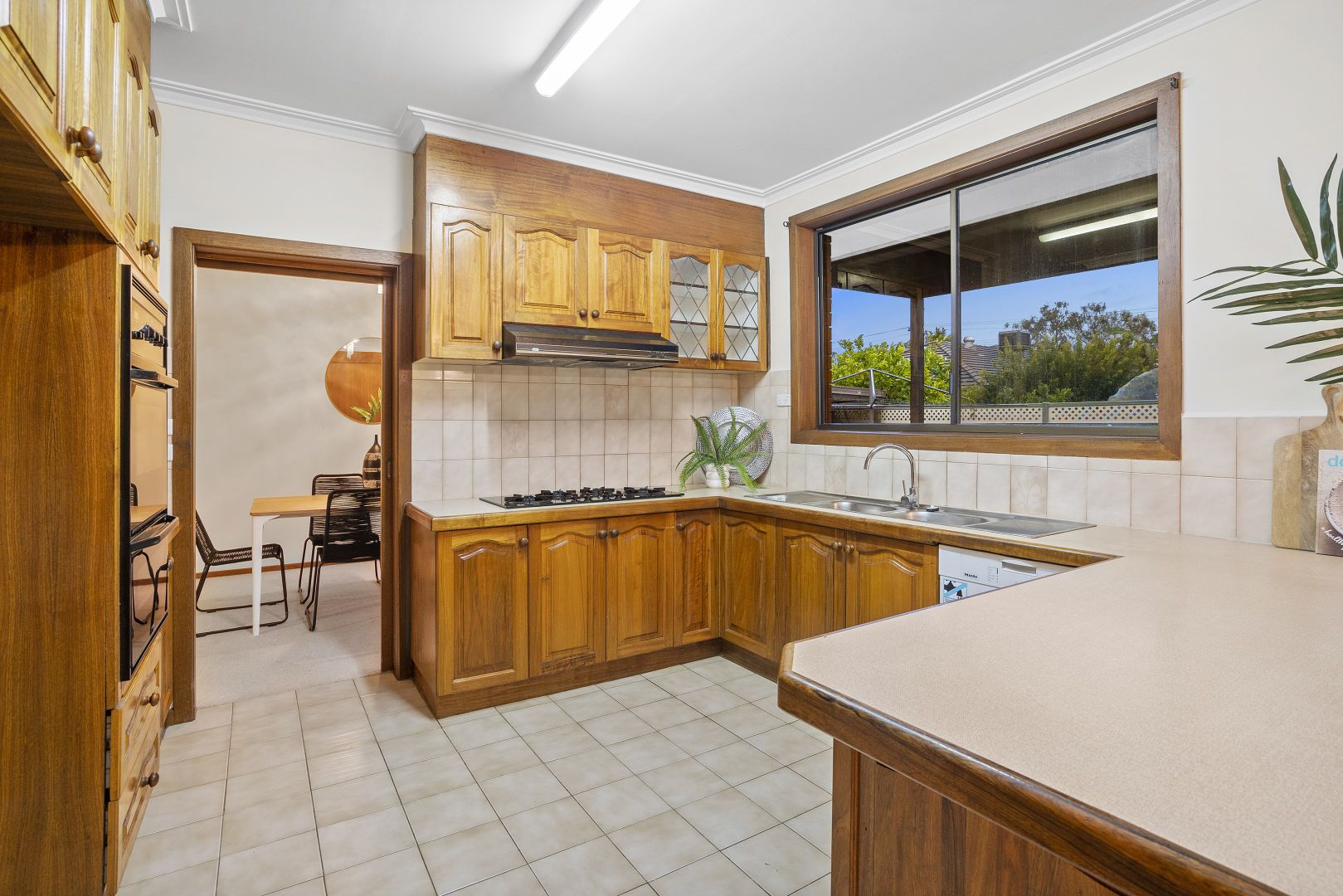 20 Renowden Street, Cheltenham VIC 3192, Image 2