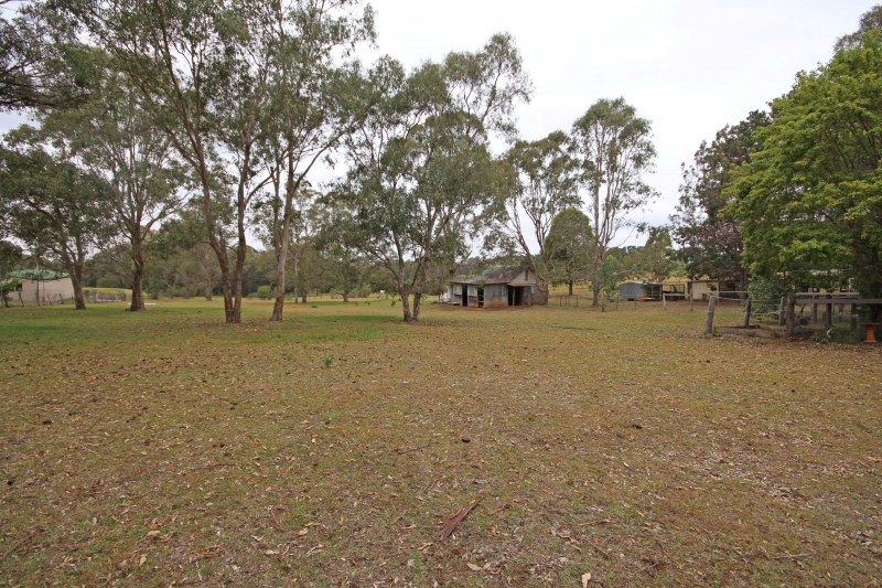 29 Binalong Road, Belimbla Park NSW 2570, Image 2