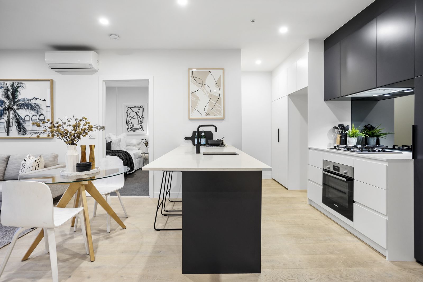 609-4-joseph-road-footscray-vic-3011-domain