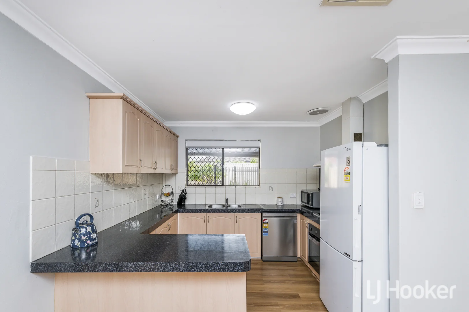 Additional image 6 of 45 Matthew Way, Thornlie WA 6108