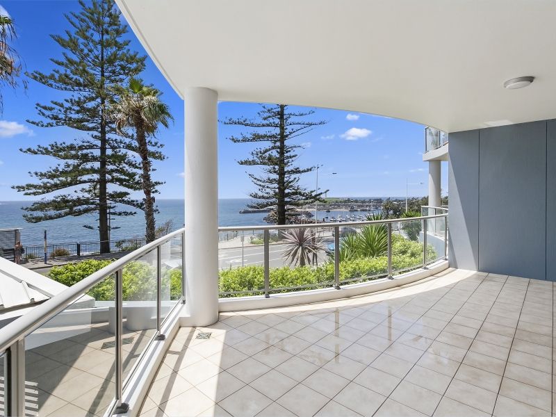 2/56-58 Cliff Road, Wollongong NSW 2500, Image 1