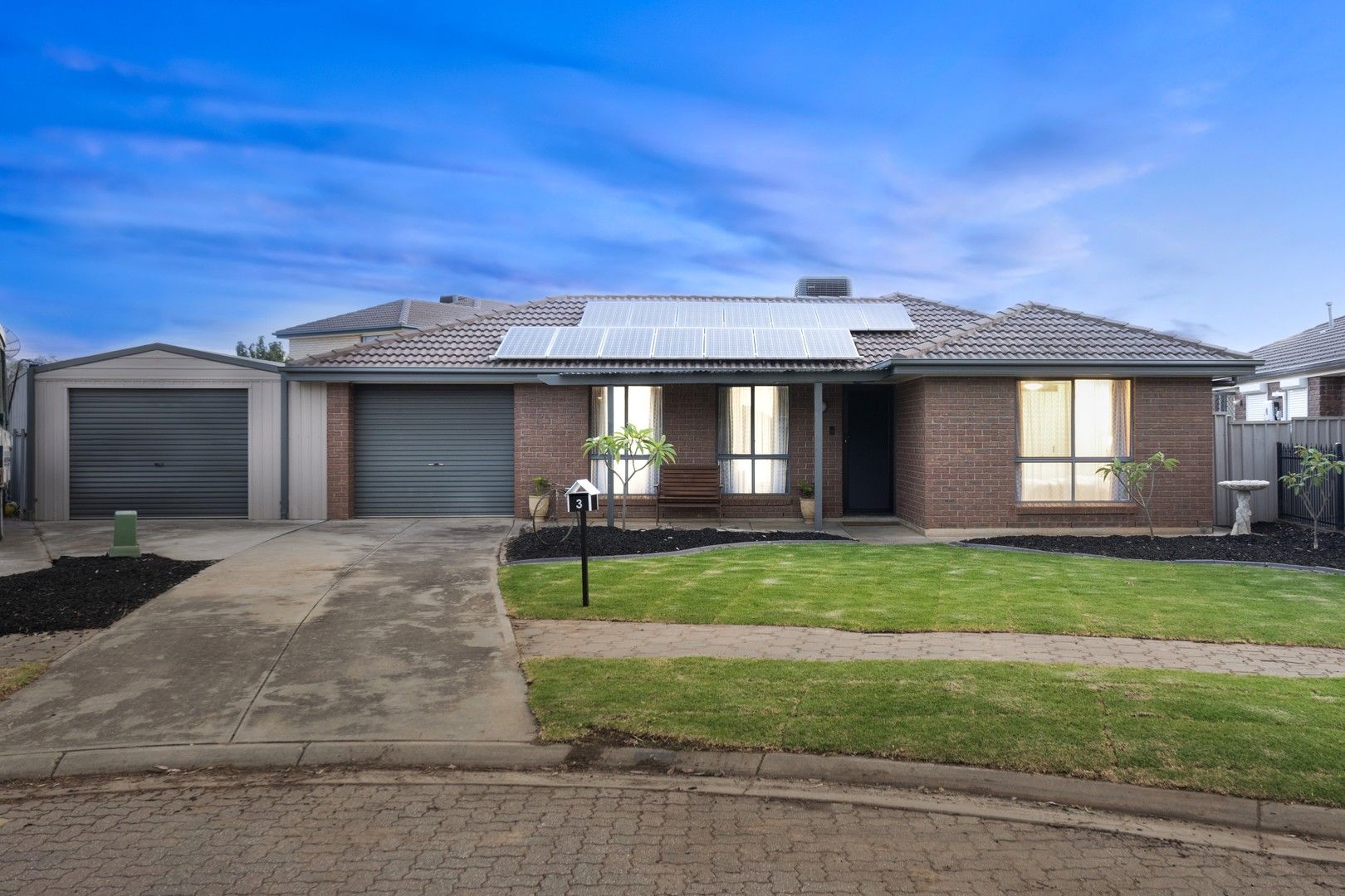 3 bedrooms House in 3 Crown Crescent PARALOWIE SA, 5108