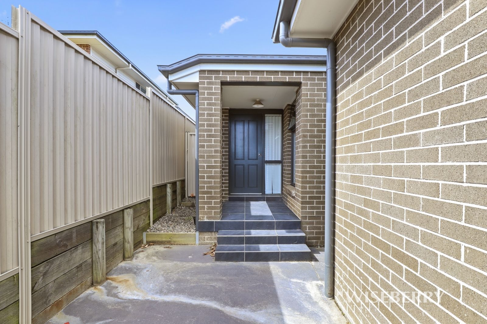 2 bedrooms House in 58a Warnervale Rd HAMLYN TERRACE NSW, 2259