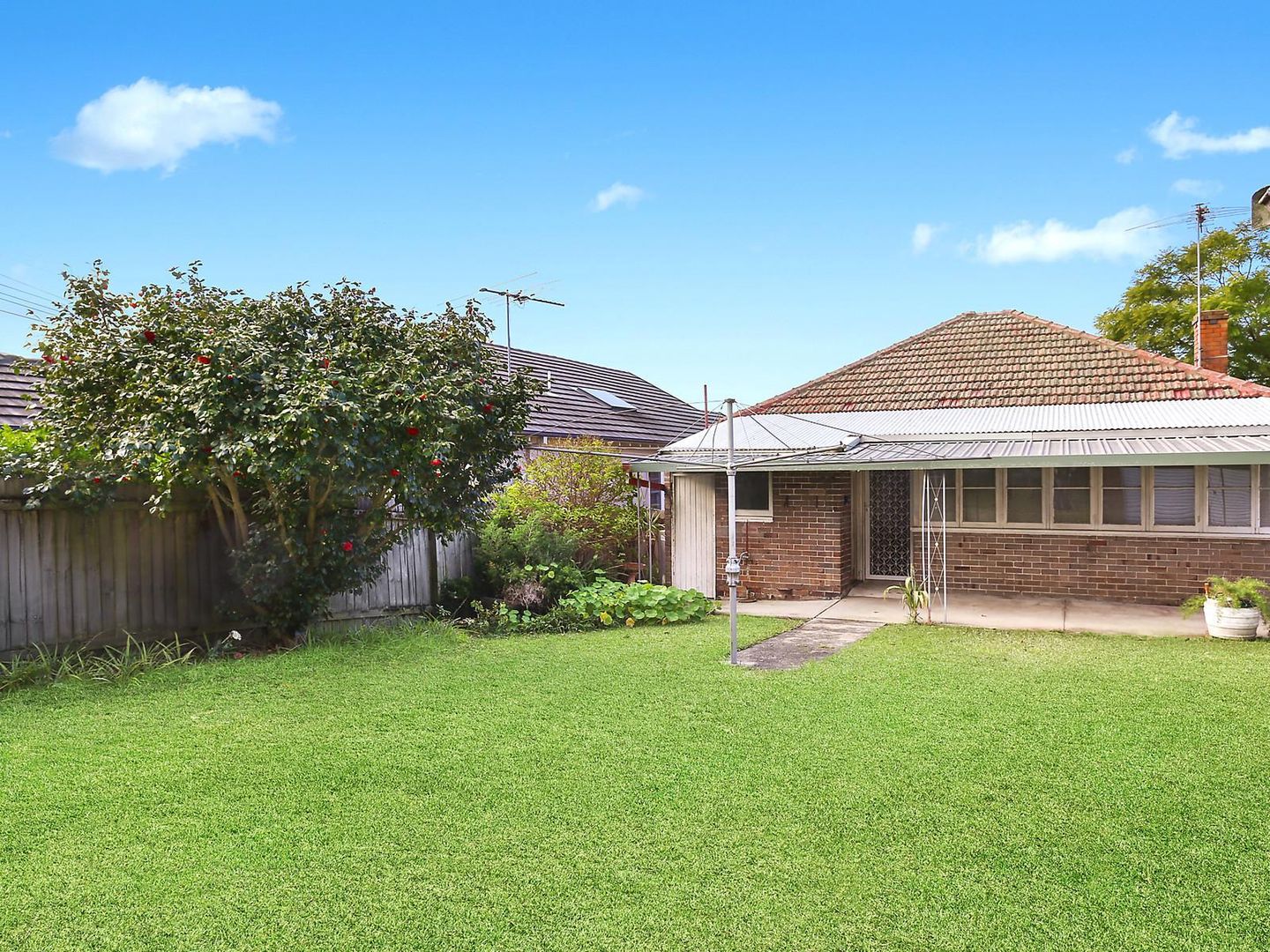 4 Macintosh Street, Melrose Park NSW 2114, Image 1