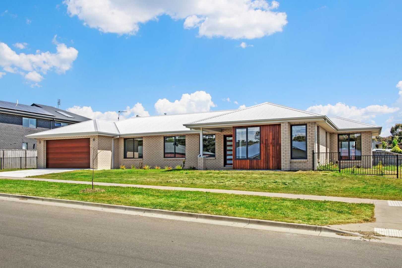 20 Hillview Road, Brown Hill VIC 3350