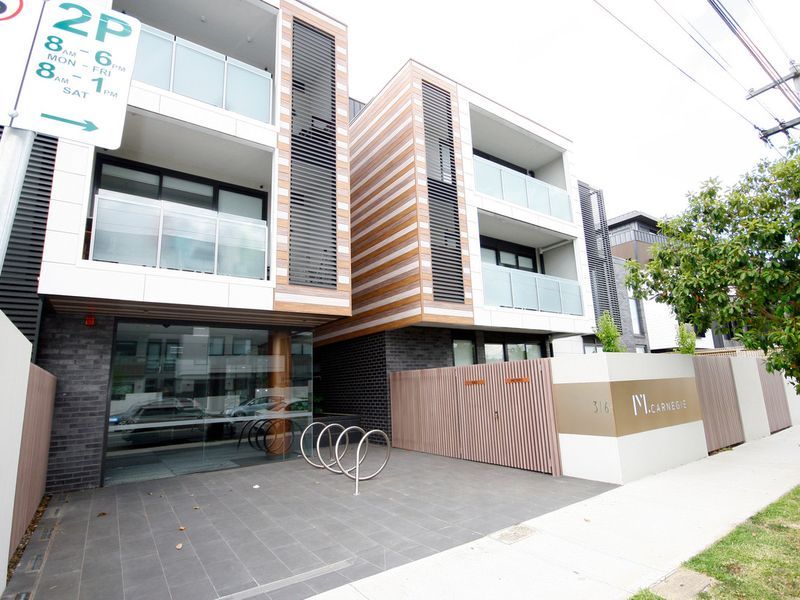 2 bedrooms Apartment / Unit / Flat in 211/316 Neerim Road CARNEGIE VIC, 3163