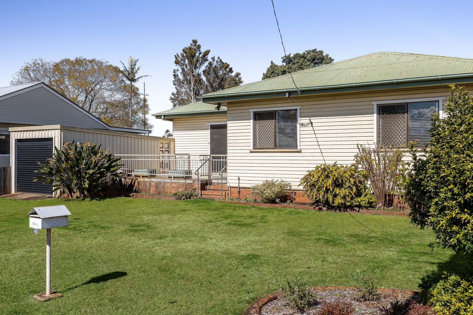 42 Butt Street, Harristown QLD 4350, Image 0