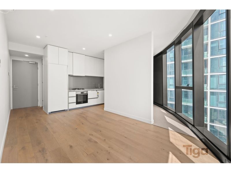 3807/301 King Street, Melbourne VIC 3000, Image 2