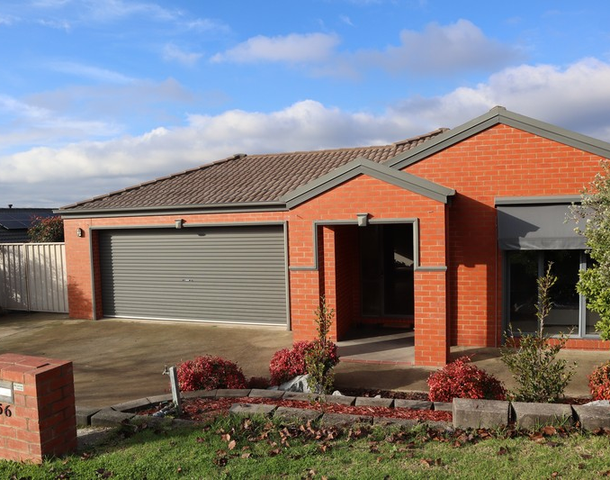 56 Barton Street, West Wodonga VIC 3690