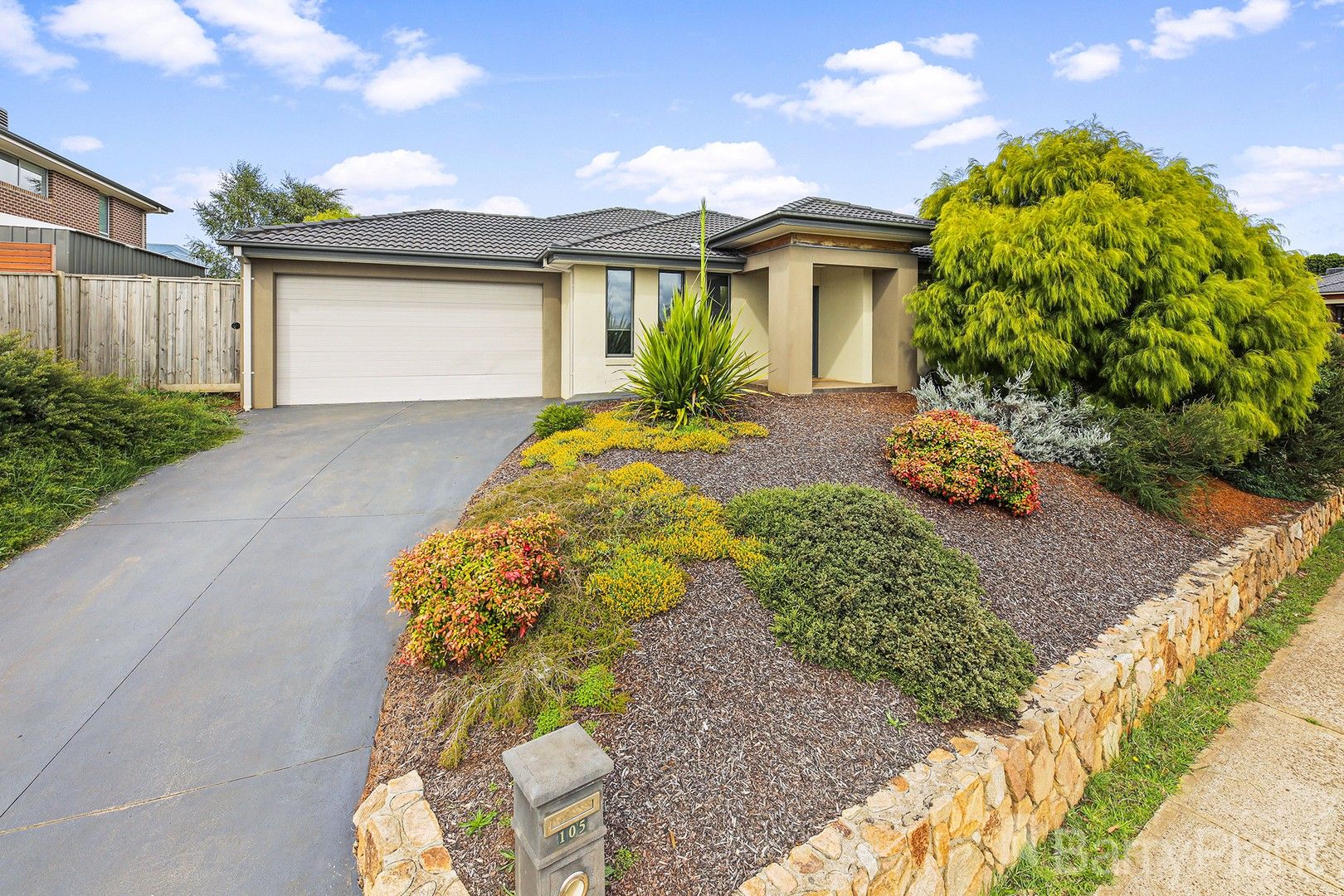 105 Jackson Drive, Drouin VIC 3818, Image 0