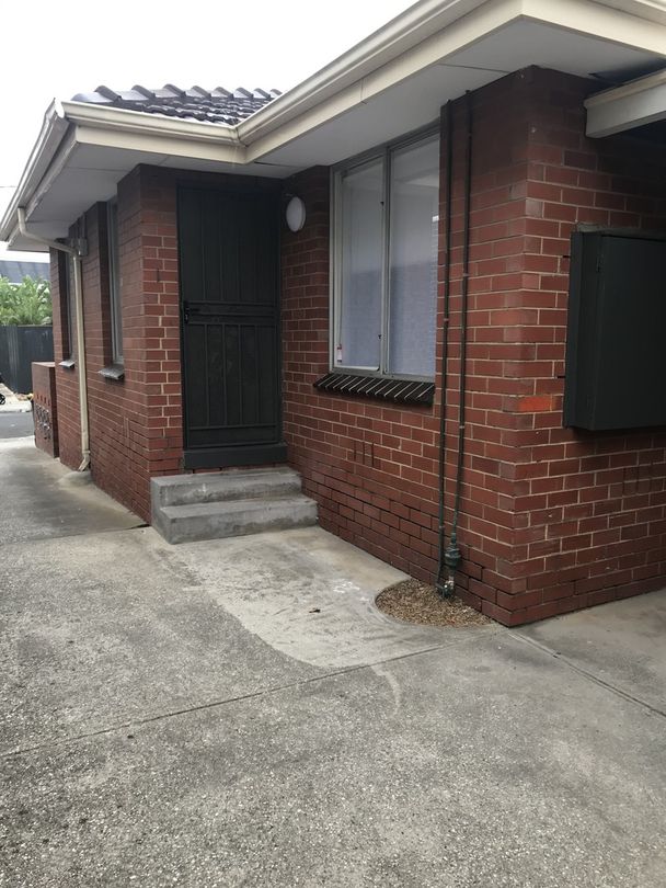 2 bedrooms Apartment / Unit / Flat in 1/113 Victoria Street BRUNSWICK EAST VIC, 3057